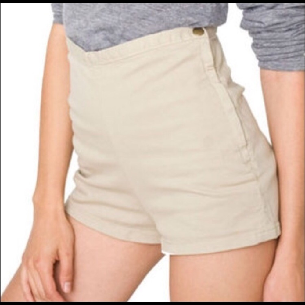 📦 American Apparel Tap Short