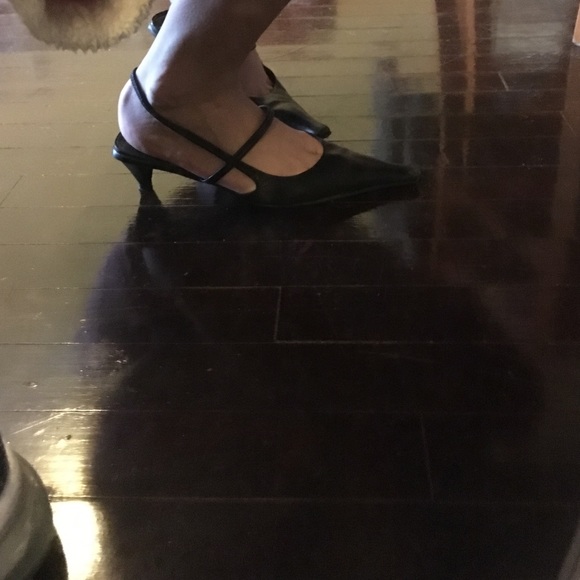 Prada heels - Picture 4 of 4