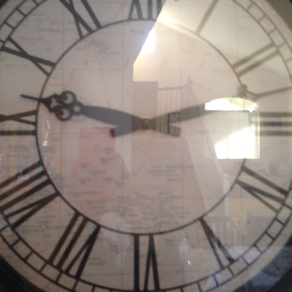 House clock - Picture 2 of 2