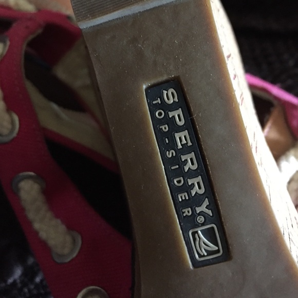 Hot pink Sperry Open toe heels - Picture 2 of 4