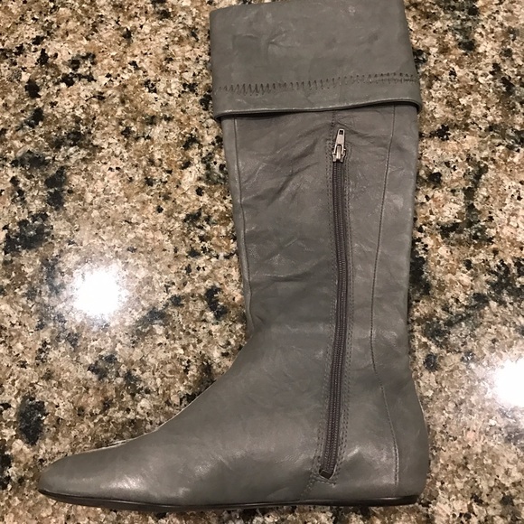 Boots - Picture 2 of 3