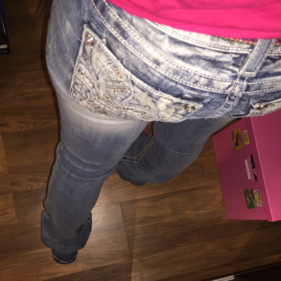 Miss Me Signature Boot jeans from The Buckle - Picture 4 of 4