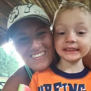 Meet your Posher, Jennifer