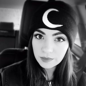 Meet your Posher, Elitha