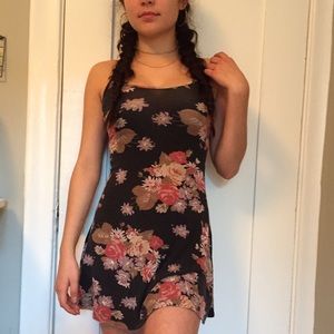 Brandy Melville flower print dress
