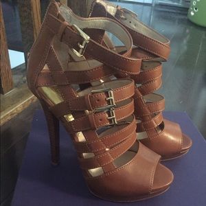 Michael Kors 4 inch heels size 7