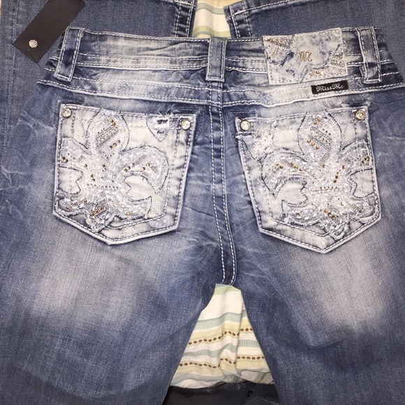 Additional photos of Miss Me jeans from the Buckle - Picture 4 of 4