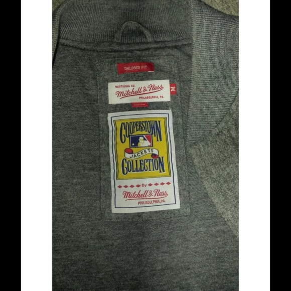 Mitchell & Ness Authentic Throwback Jacket - Picture 3 of 3