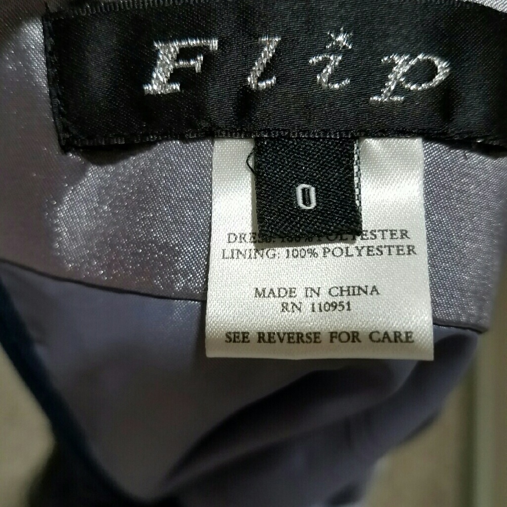 Spaghetti strap dress - Picture 2 of 4