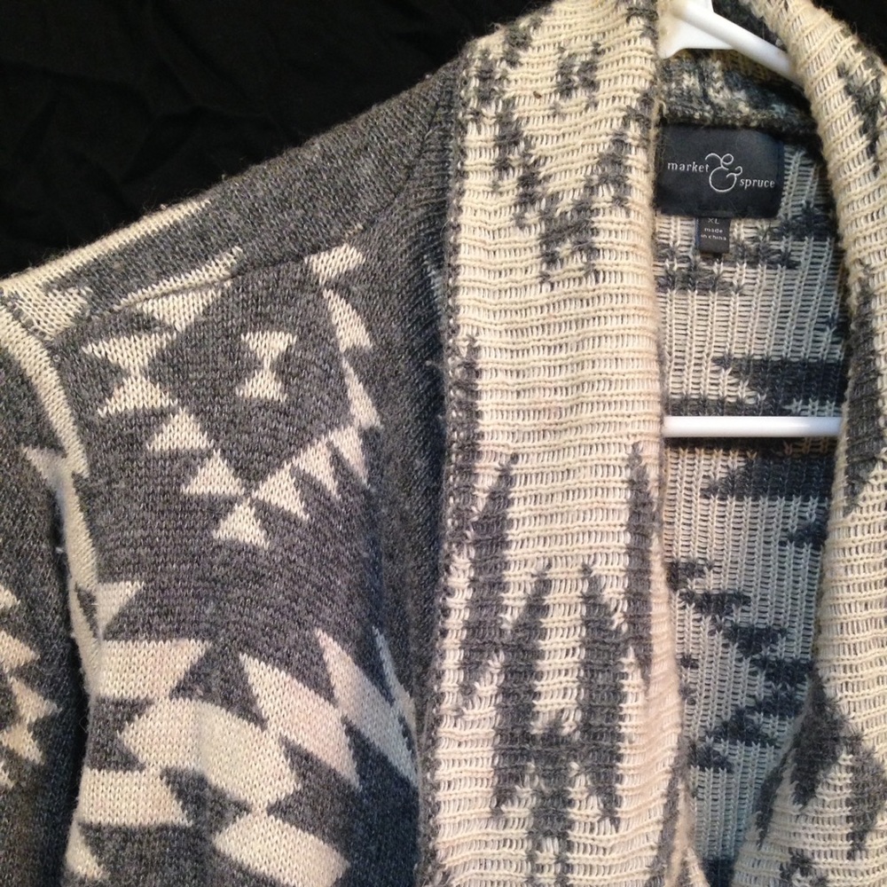 Market & Spruce Carly Graphic Print Cardigan
