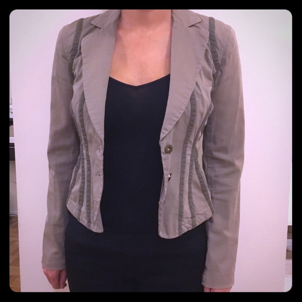 A/X olive blazer with geometric line detail