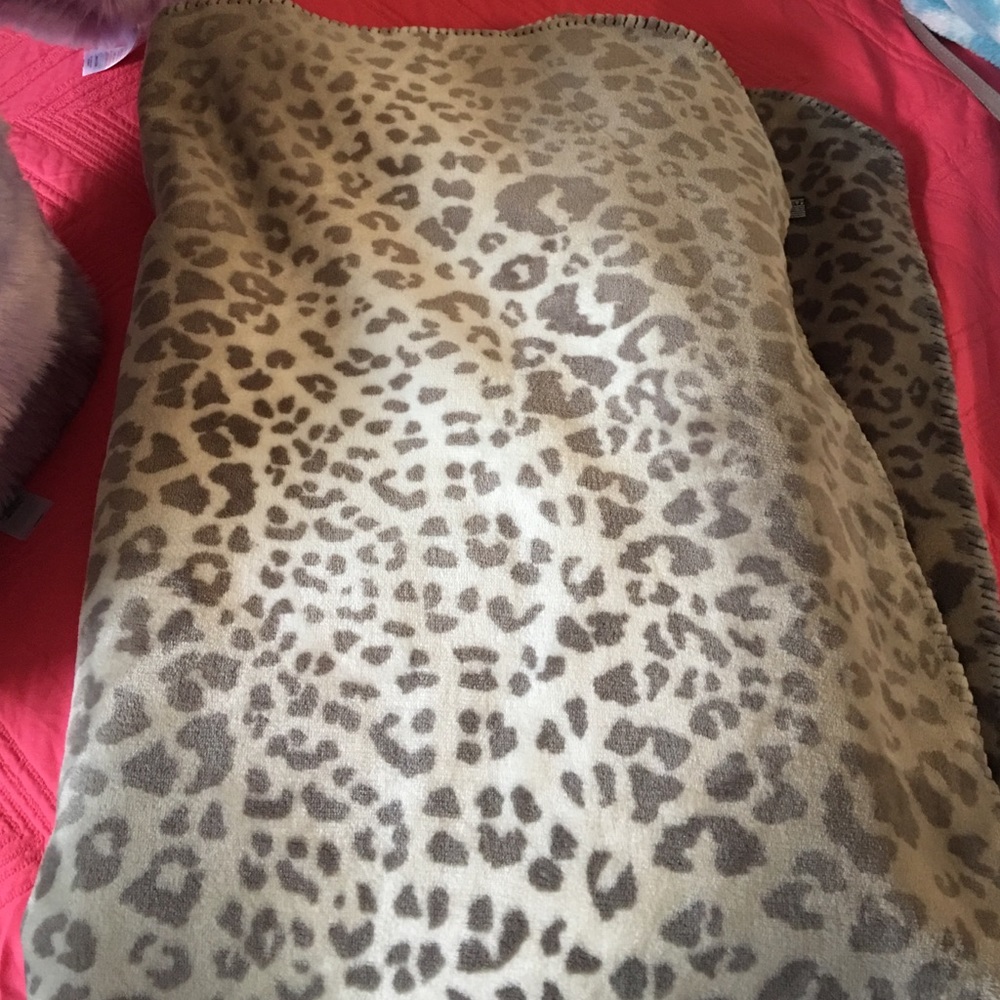 Throw Blanket
