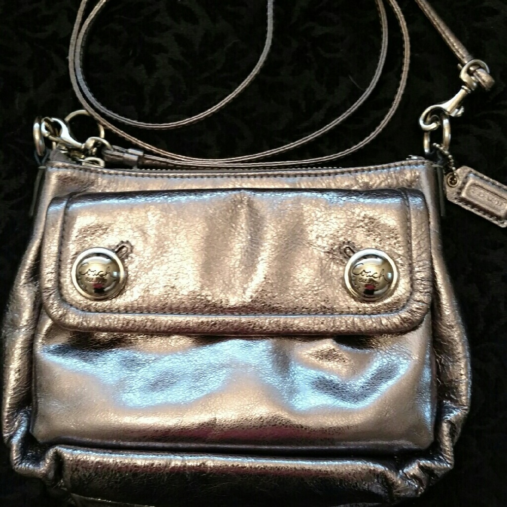 Authentic Poppy Coach bag