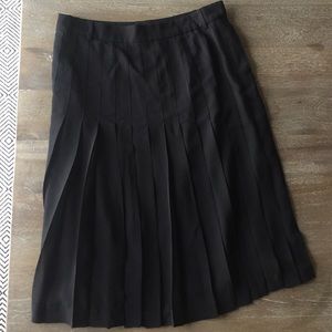 BCBG chiffon pleated skirt - brand new
