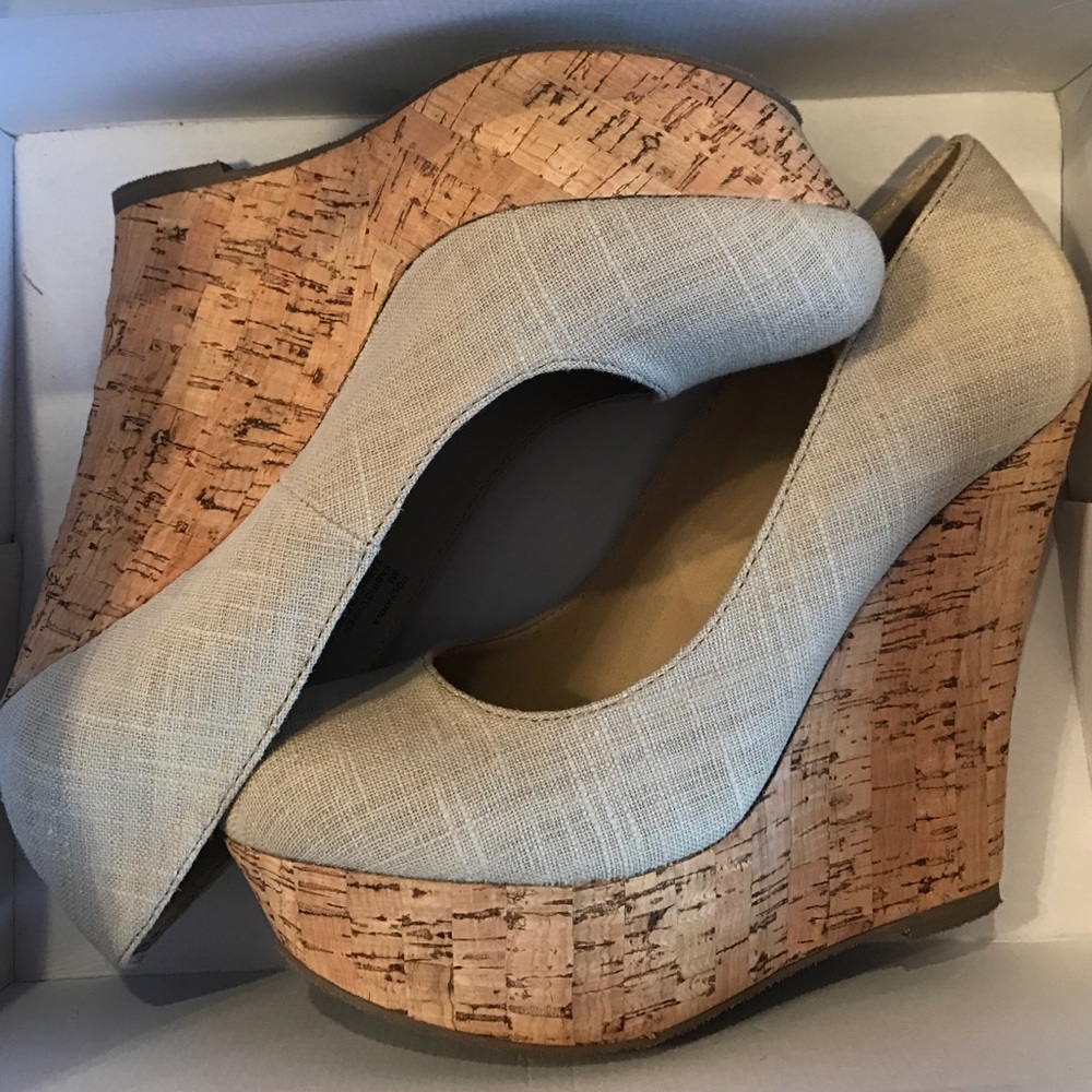 Steve Madden wedge heels