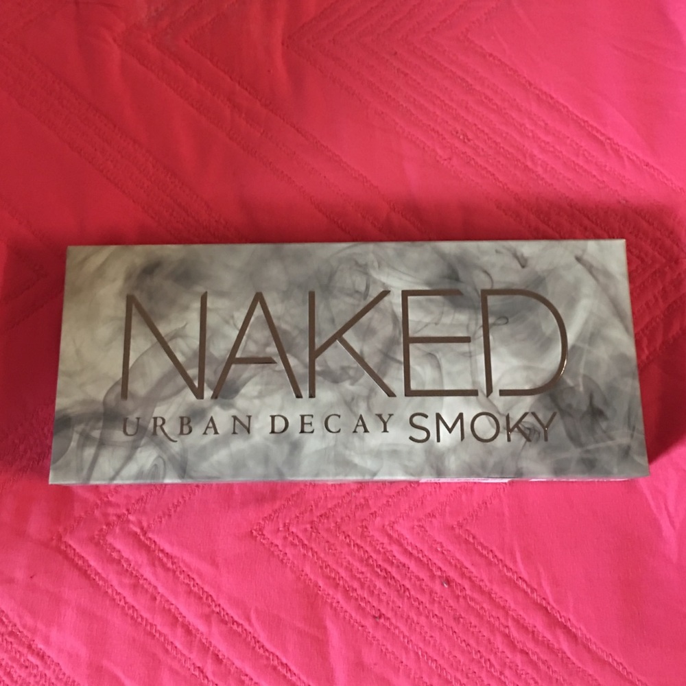 Urban Decay Naked Smoky
