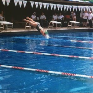 Meet your Posher, Claudia