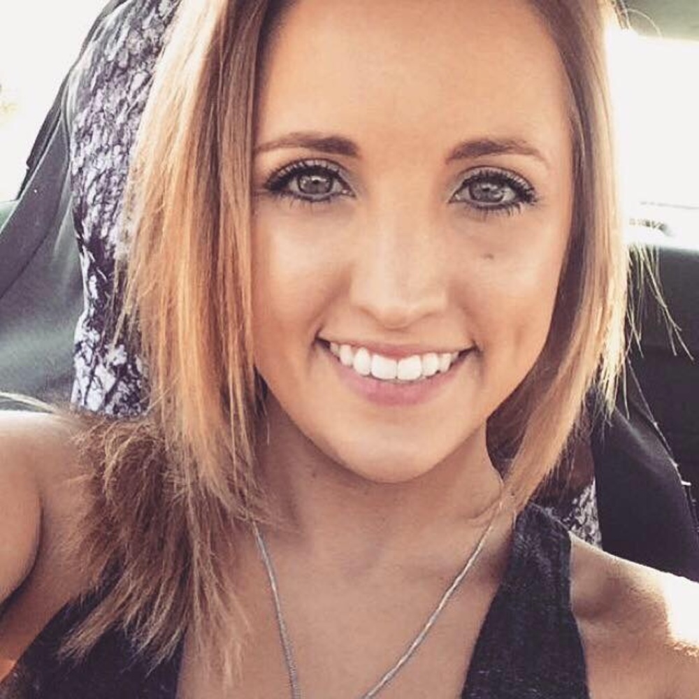 Meet your Posher, Ashley