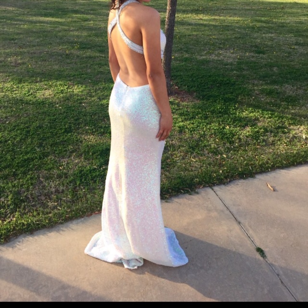 Prom dress !!