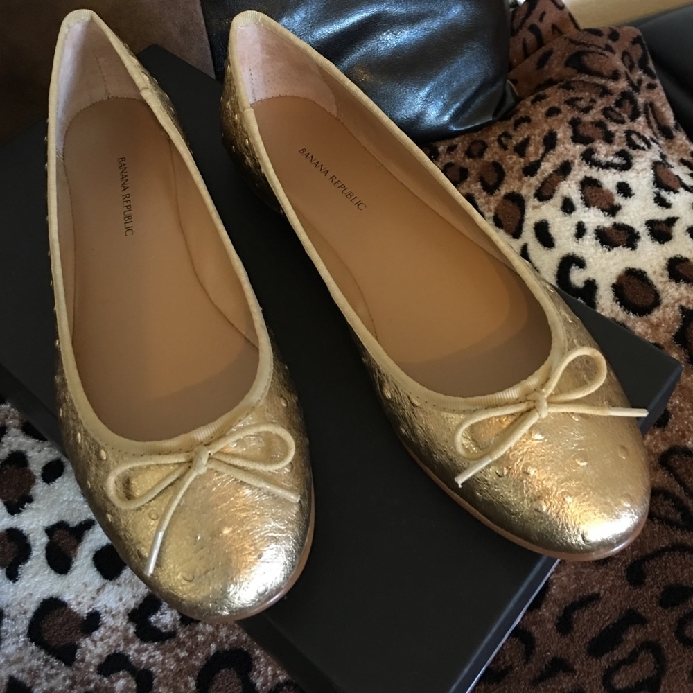Brand New Banana Republic Ballerinas shoes