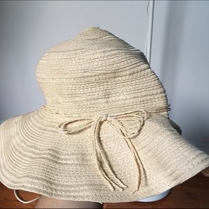 Straw hat