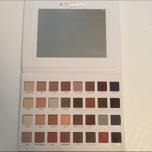 Lorac Mega 3 Pro Eyeshadow palette