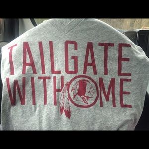 ❤️💛Victoria Secret Pink Redskins shirt 💛❤️