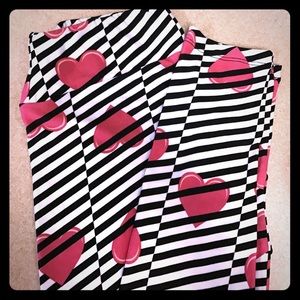 LuLaRoe Striped Valentine Leggings