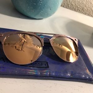 Quay Chrispy collection