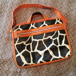 Swiss Mobility Giraffe Print Laptop Bag