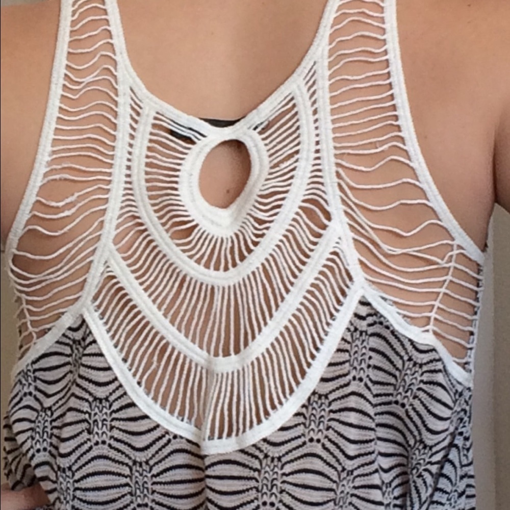 Black and White Midriff Top