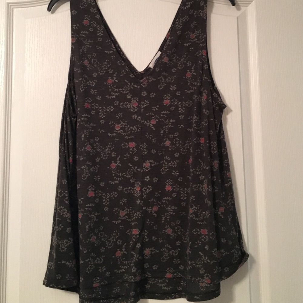 Old navy tank