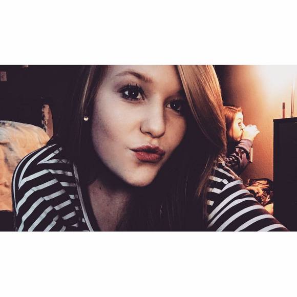 Meet your Posher, Jj - Picture 1 of 1