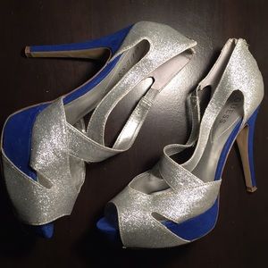 Guess Platform Stilettos 👠