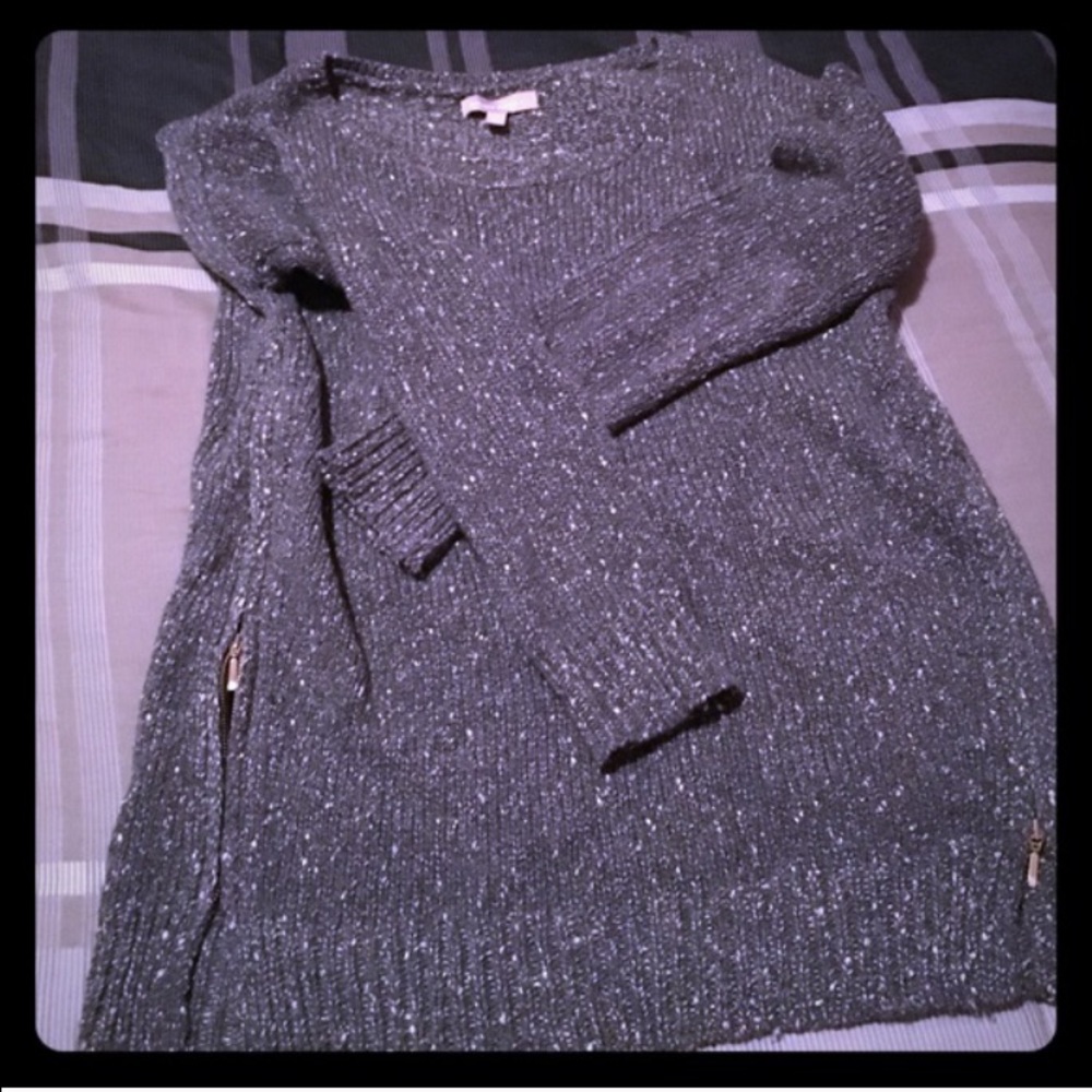 Banana Republic side zip detail sweater