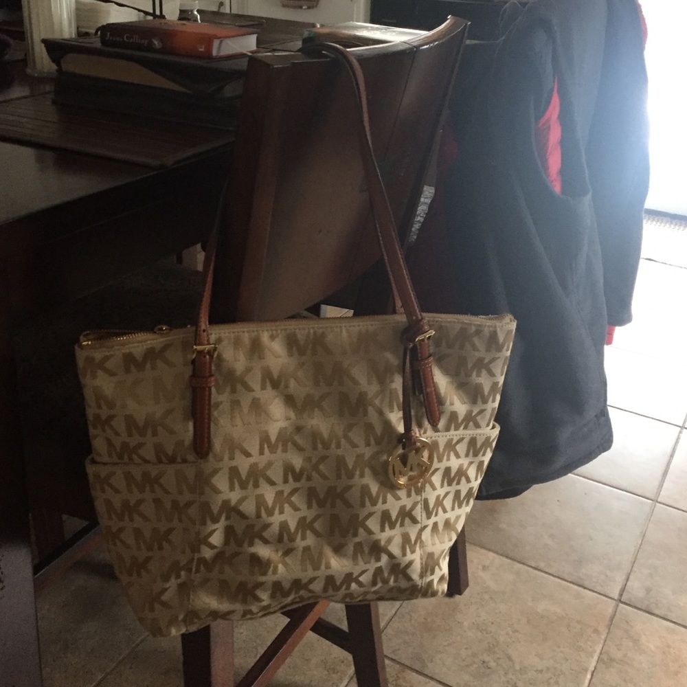 Michael Kors shoulder bag