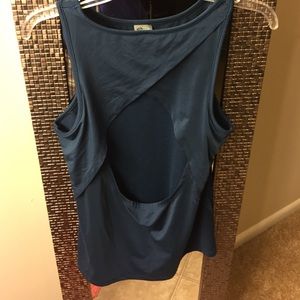 Champion cutout workout tank top size S