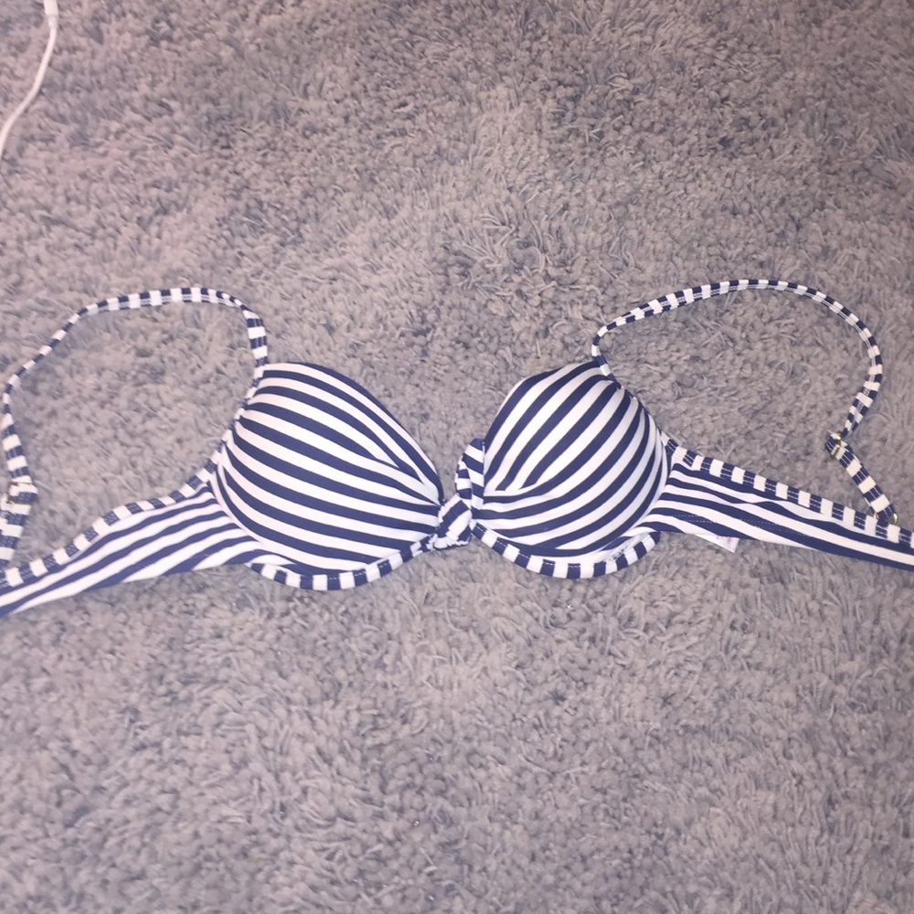 Bathing suit top