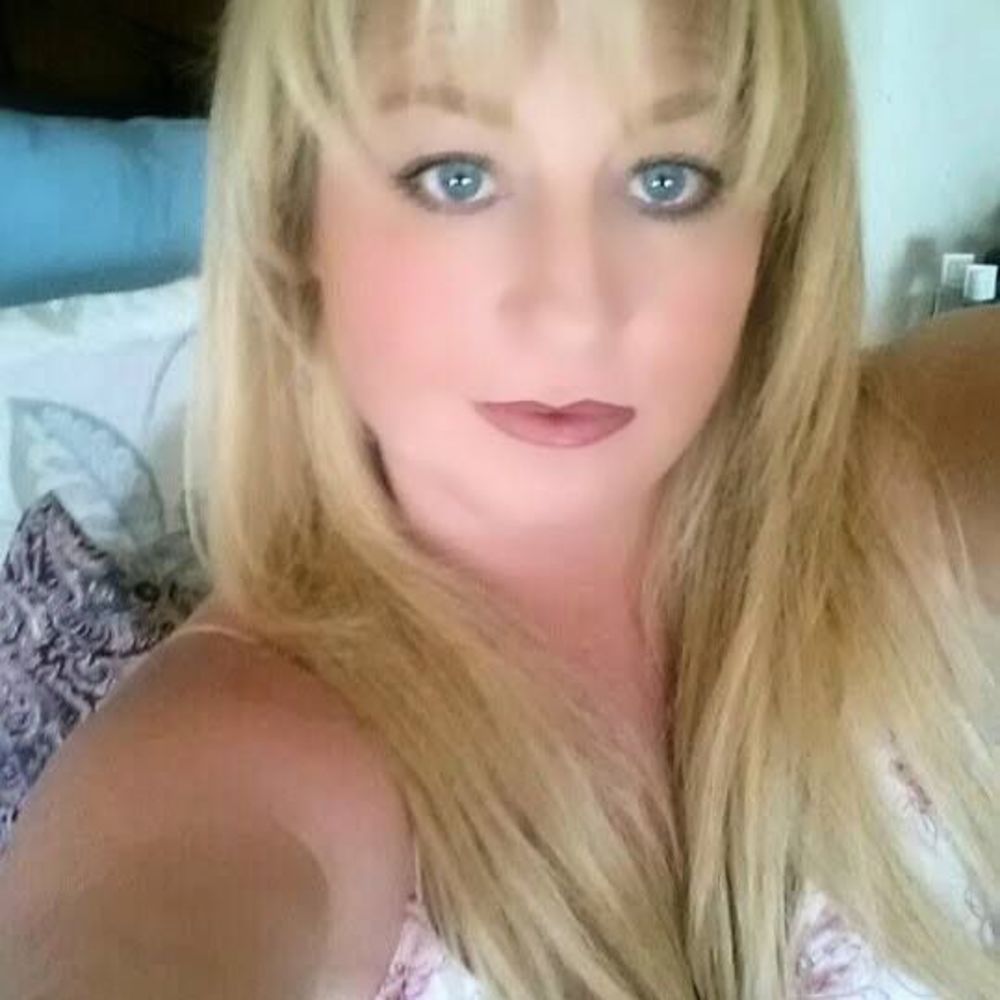 Meet your Posher, Gina