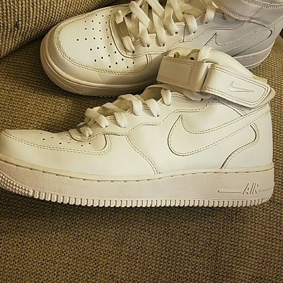 Airforce ones - Picture 3 of 4
