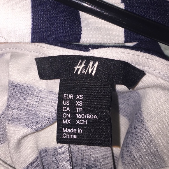 H&M Dark Navy and White striped dress - Picture 2 of 2
