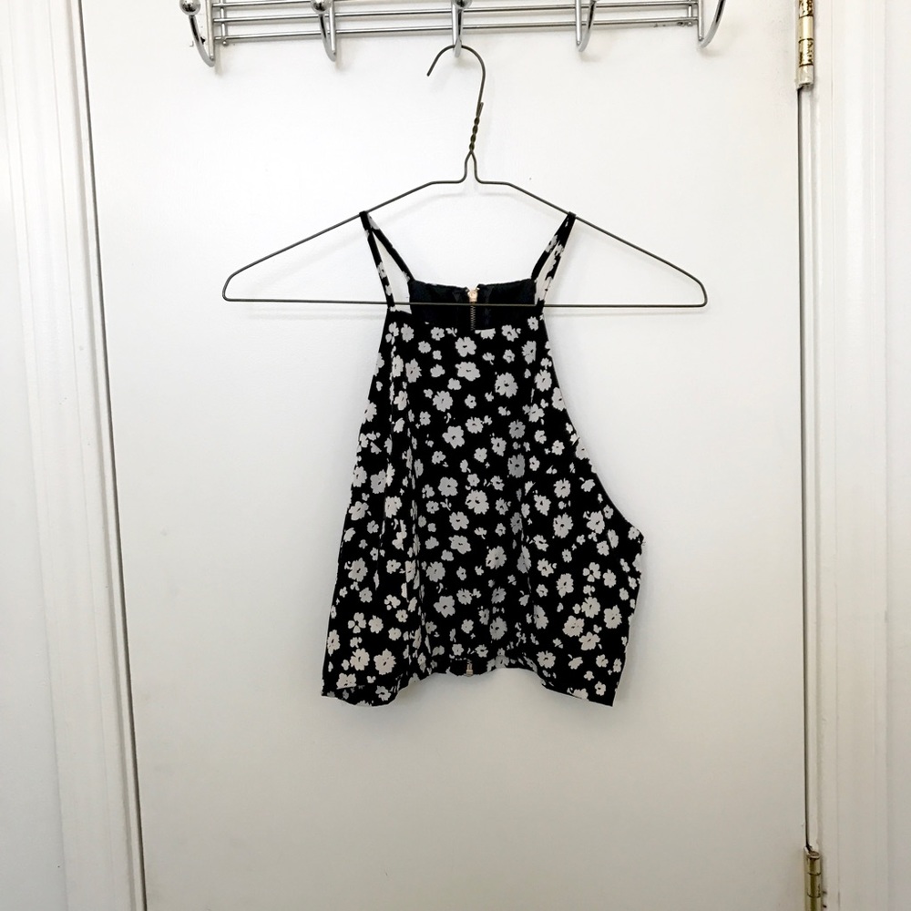 SOLD F 21 Floral Crop Top