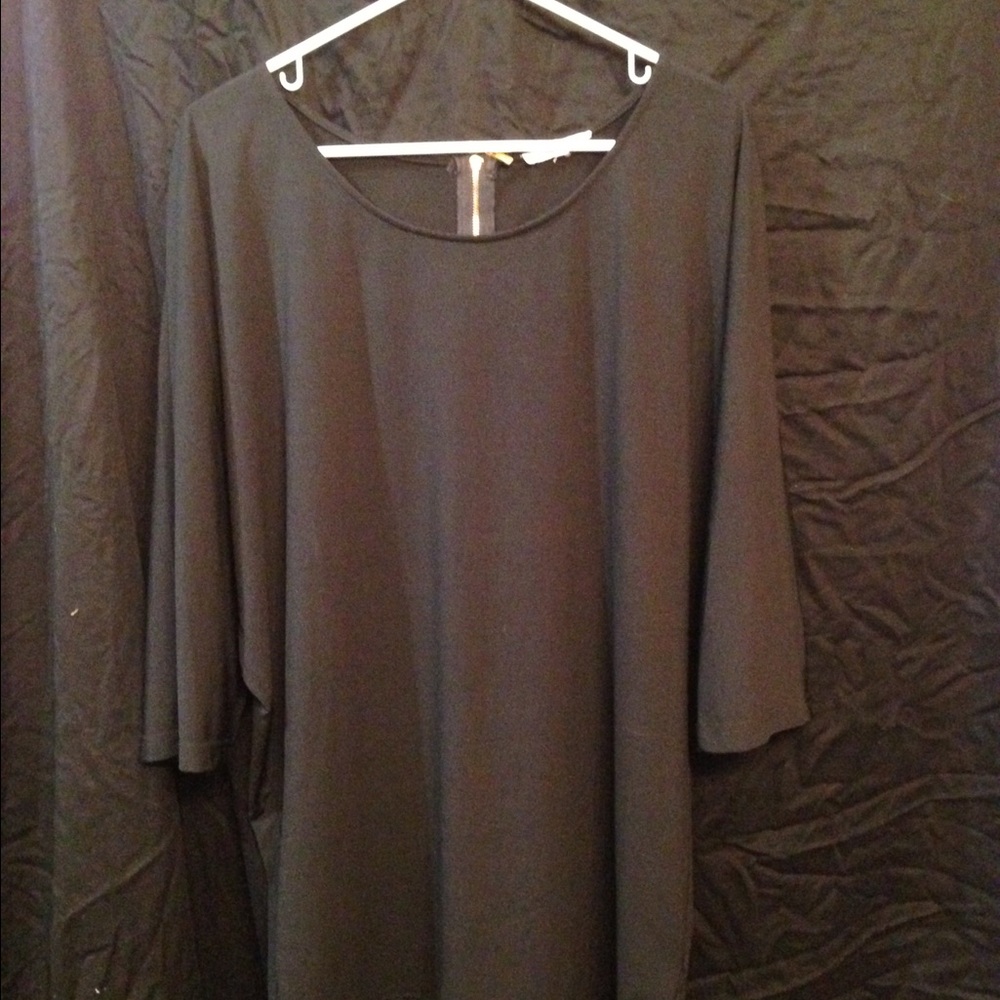 41 Hawthorn Dolman Top