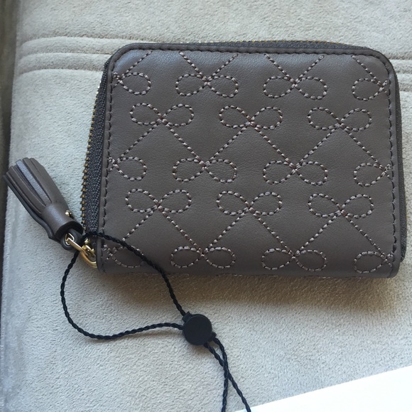 **SOLD**Anya Hindmarch Wilkes Small Wallet - Picture 4 of 4