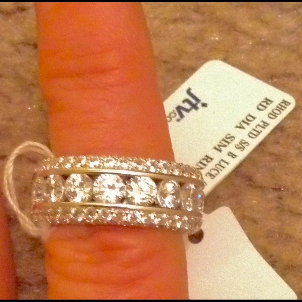 Eternity ring💍💍💕💕NWT