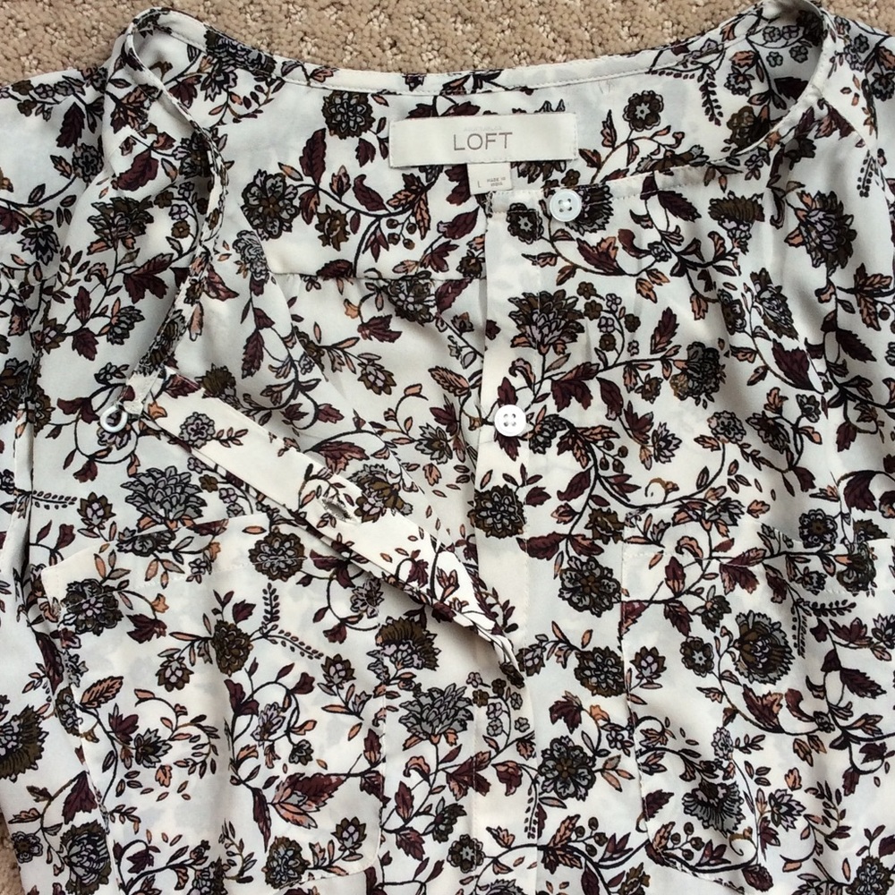 Loft Floral Blouse - Picture 3 of 4