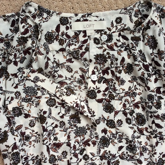 Loft Floral Blouse - Picture 3 of 4