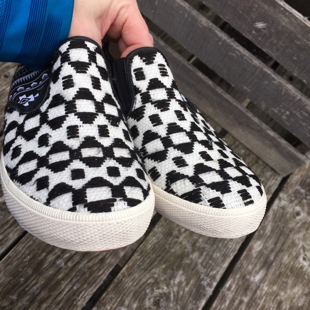 Kim & Zozi Sz 6 Fashion Sneakers! NEW! - Picture 4 of 11