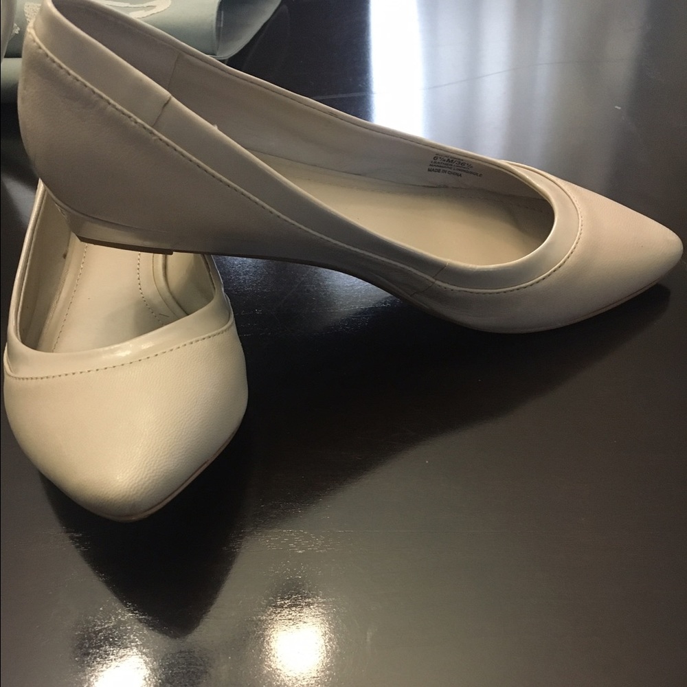 Bcbg Generation Flats - image 2