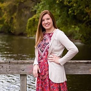 Meet your Posher, Hannah